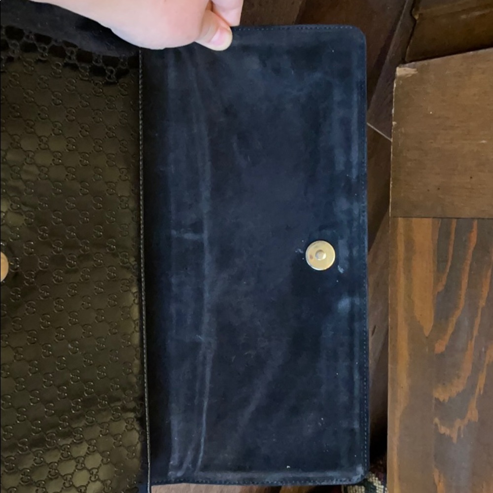 Gucci Clutch - Picture 2 of 4